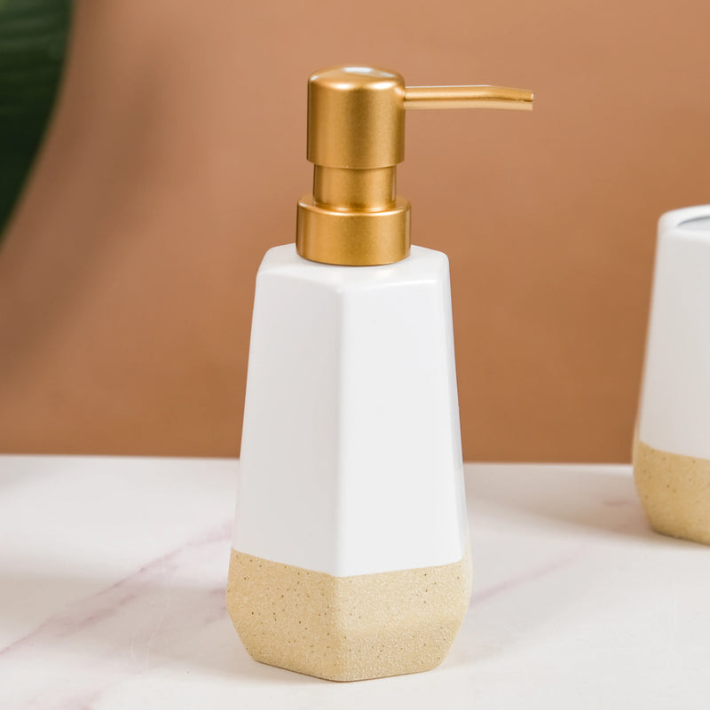 Modern Bathroom Accessories Set Of 3