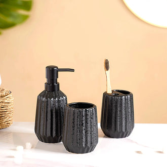 Ribbed Ceramic Bathroom Set Of 3