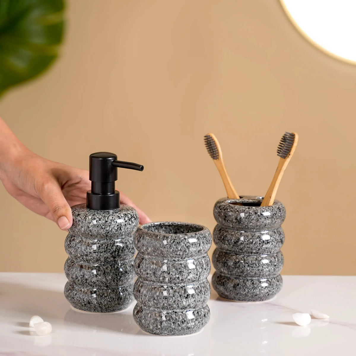 Bath Set Buy Luxurious Bath Accessories Set Online Nestasia