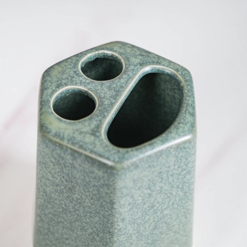 Dual-Toned Bathroom Accessories Set Of 3