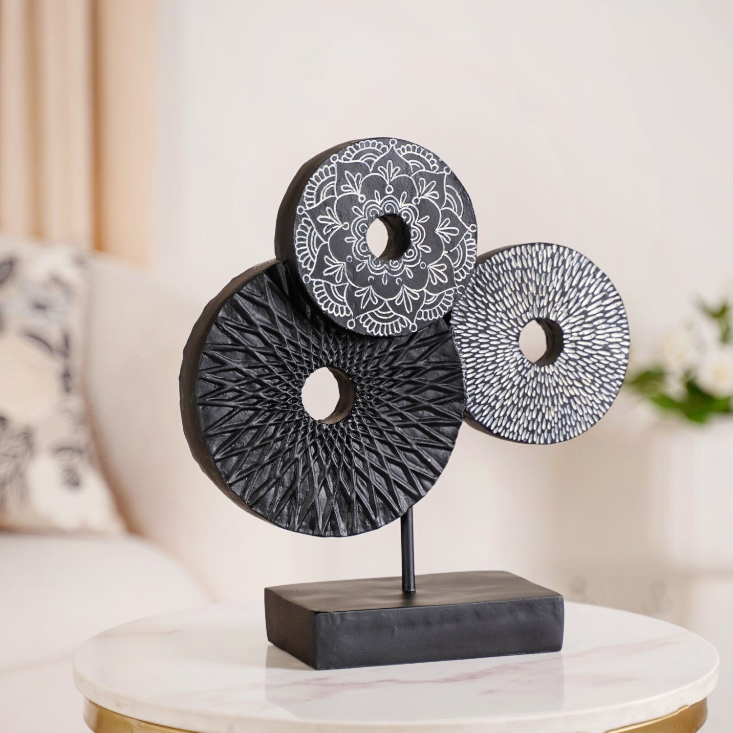Black Mandala Trio Showpiece