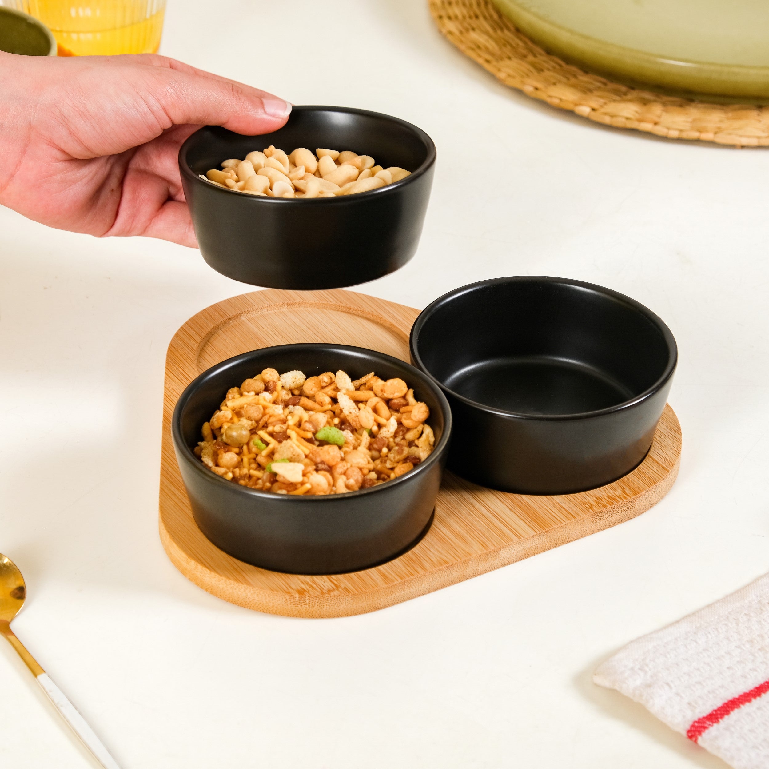 Set Of 3 Solid Black Ceramic Bowls With Bamboo Tray 200ml Online