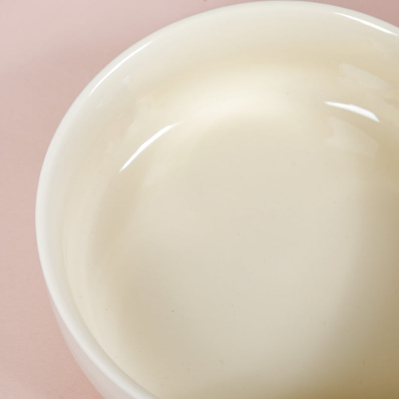 Pastel Cream Ceramic Bowl With Handle 650ml