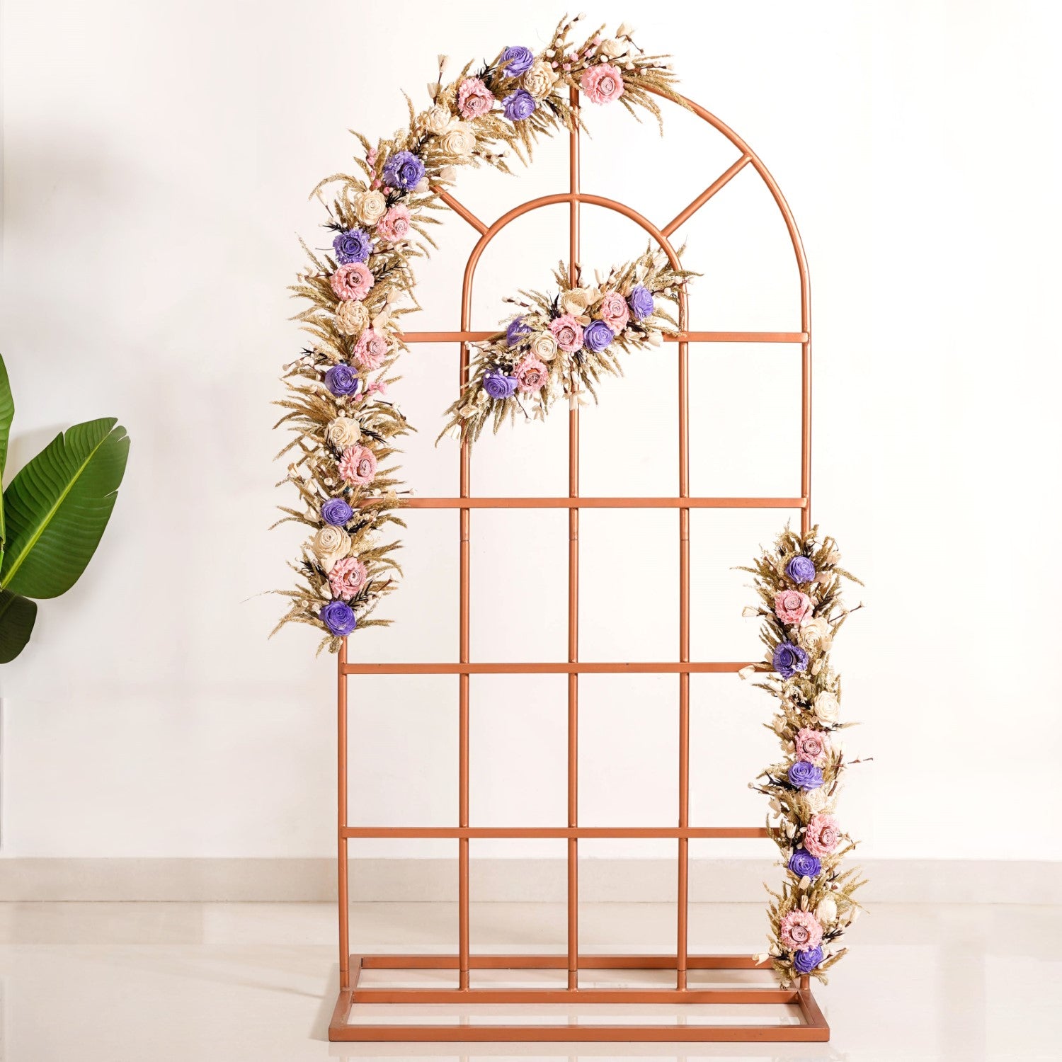 Bronze Arch Window Metal Backdrop Frame With Decorations Online ...