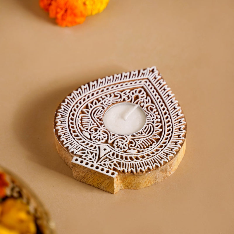 Spade Shape Decorative Candle Holder Set Of 2