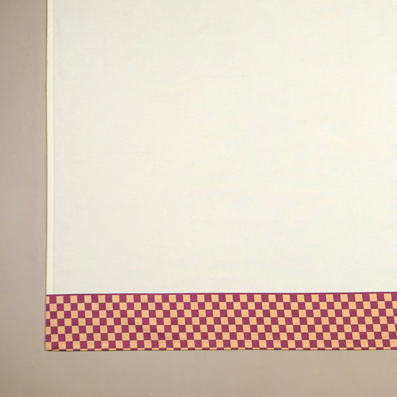 Checkered Border 6 Seater Table Cloth 203x152cm