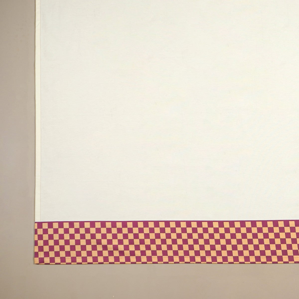 Checkered Border 8 Seater Table Cloth 274x152cm Online - Premium Table ...