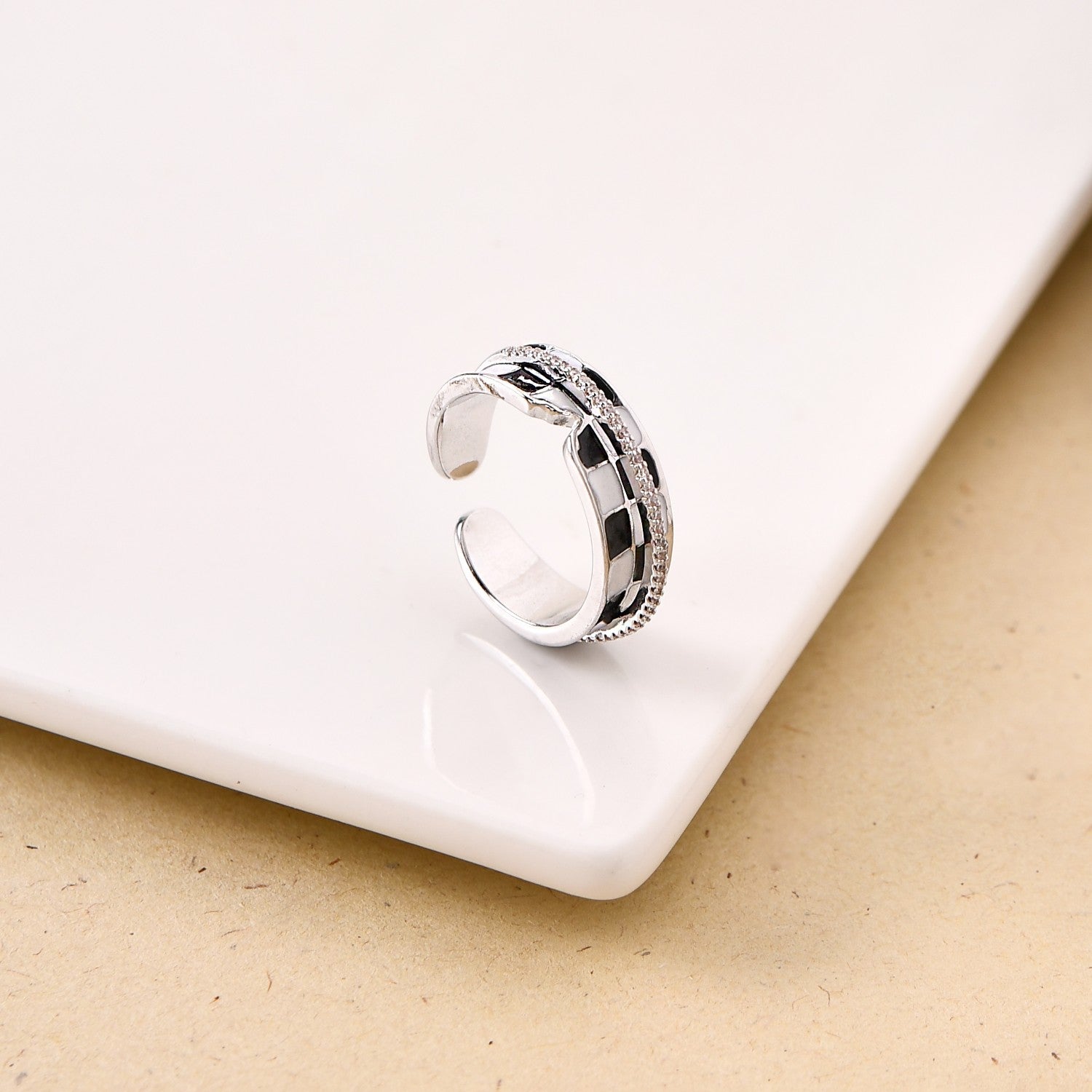 Ring Online - Premium Layered And Checkered Silver Statement Ring ...