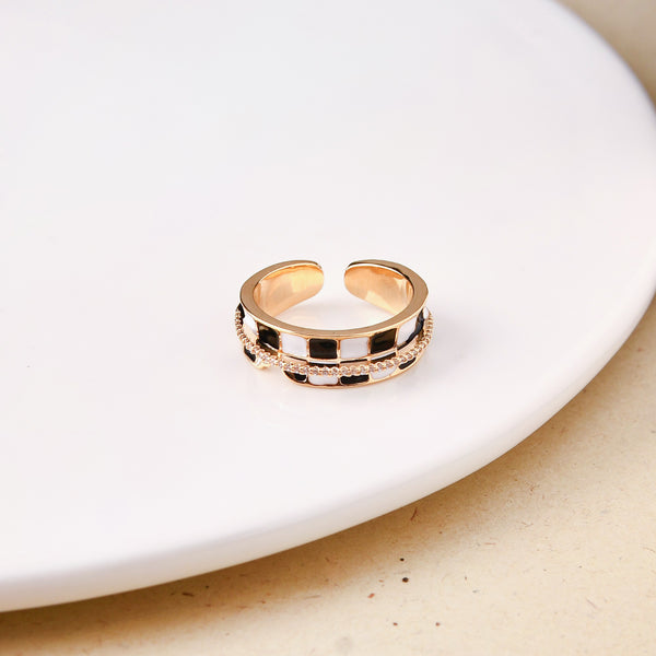 Checkmate Gold Statement Ring