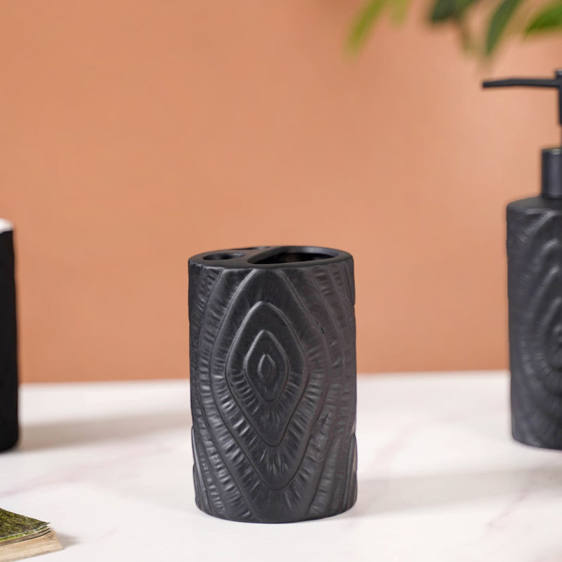 Matte Tree Ring Design Bath Set Of 3 Black