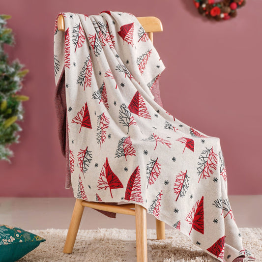 Christmas Trees And Snowflakes Throw Blanket