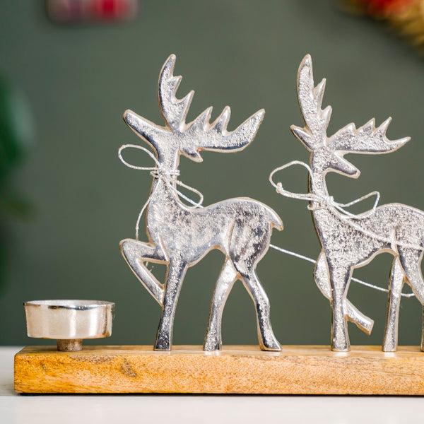 Reindeer Santa Sleigh Showpiece With Tealight Holders