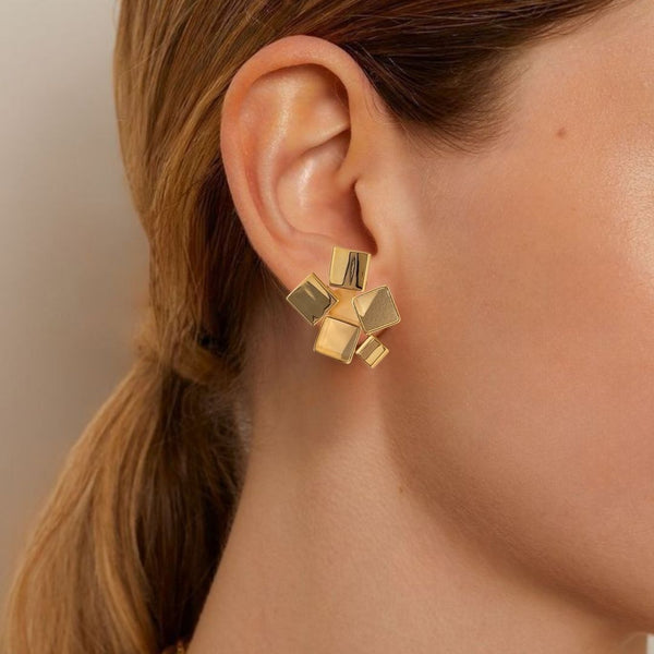 Clustered Prism Studs Gold