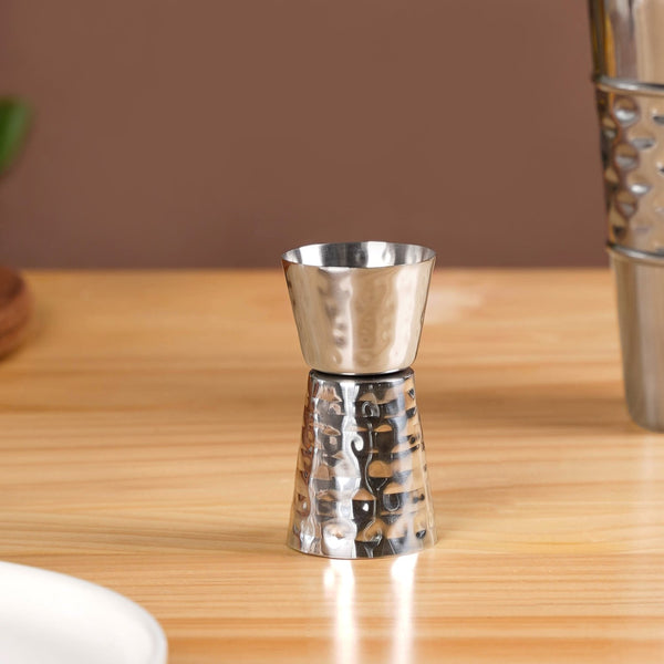 Hammered Texture Cocktail Shaker With Peg Measure