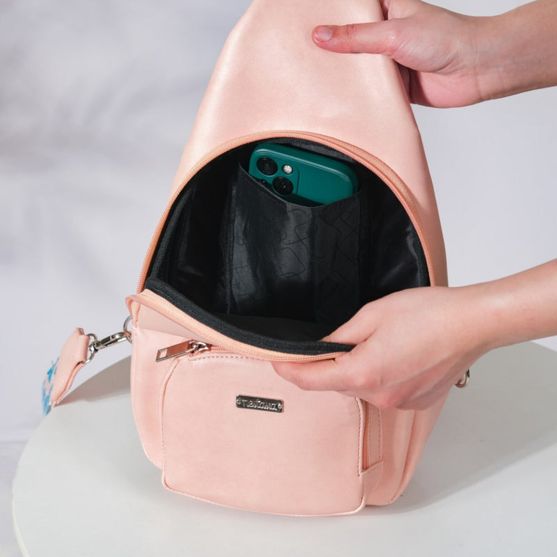 Voyager One Shoulder Cross Body Bag Pink