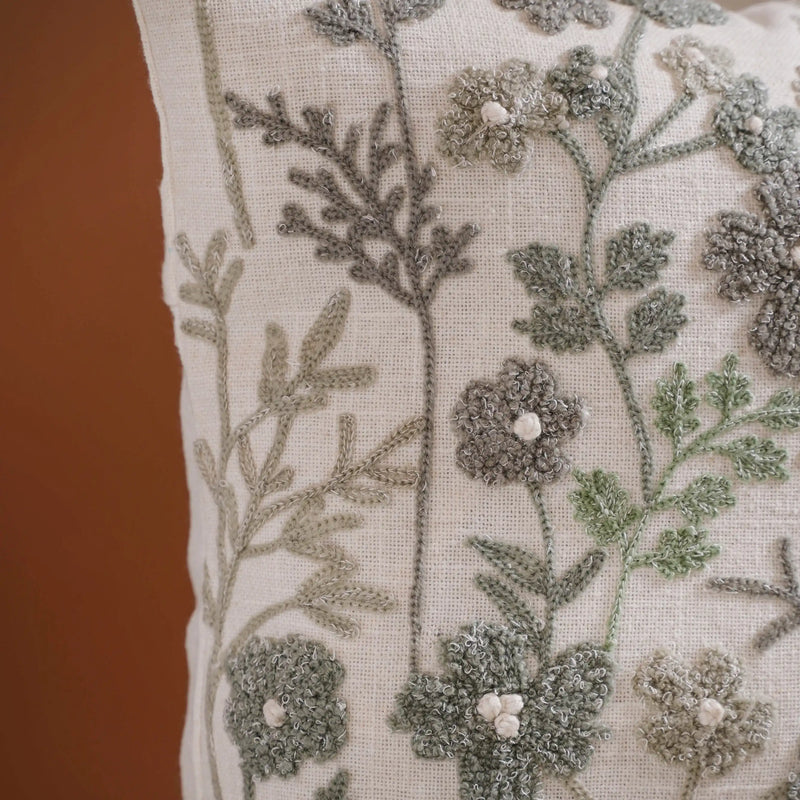 Set Of 2 Cotton Cushion Cover With Floral Embroidery