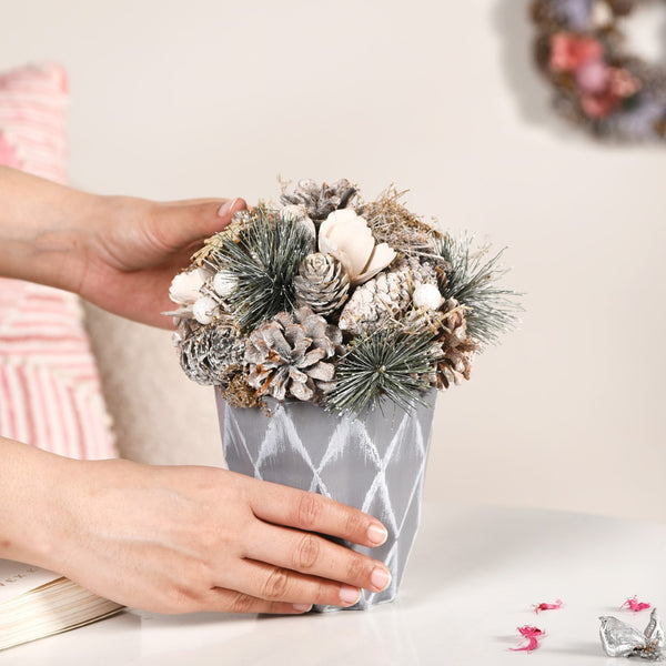 Frosty Pine Cones Dried Flower Pot