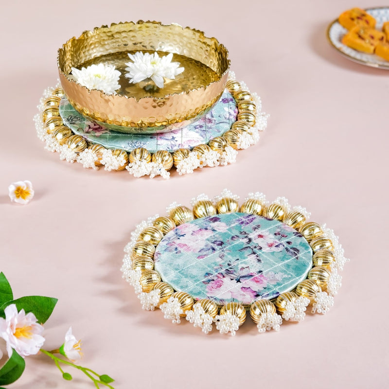 Pearls Decorative Round Trivet Mat Set Of 2 Green
