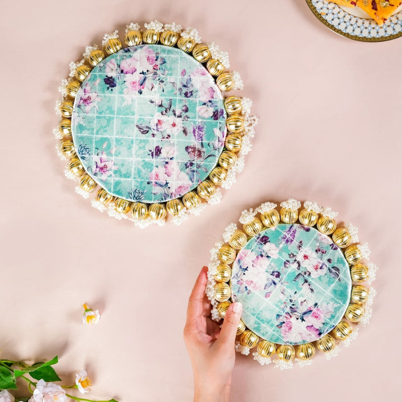 Pearls Decorative Round Trivet Mat Set Of 2 Green