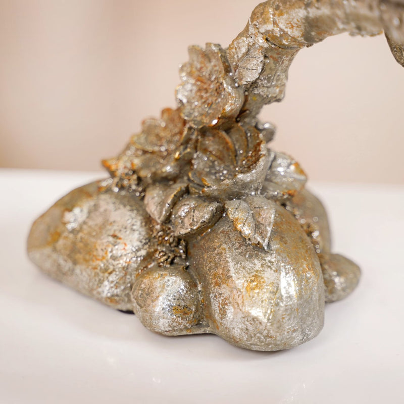 Avian Elegance Resin Decor Showpiece