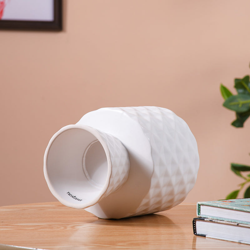Diamond Textured Ceramic Vase White- Textured Pot, Ceramic Flower Pot, White Flower Pot, Textured Ceramic Planter, Decorative Flower Pot