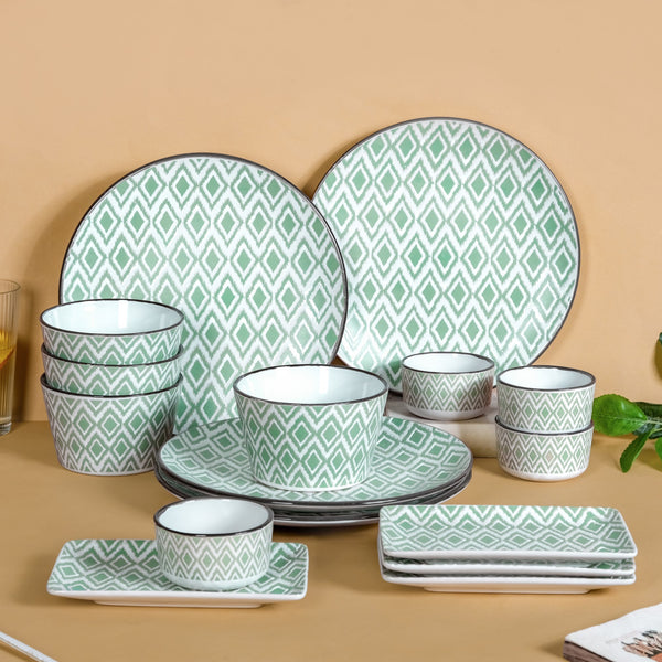 Kaleido Mint Green 16 Piece Dinner Set For 4