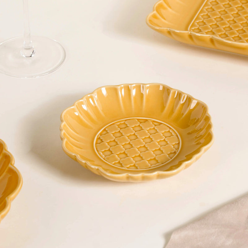 Luxury Texture 28 Piece Dinner Set For 6 Ochre Yellow