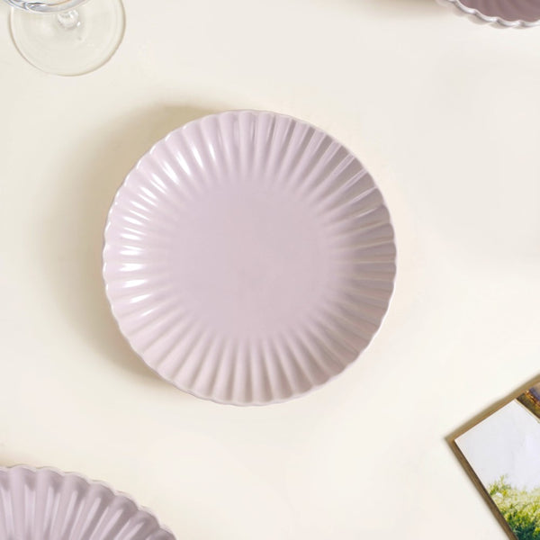 Lilac Scalloped 22 Piece Dinner Set For 6