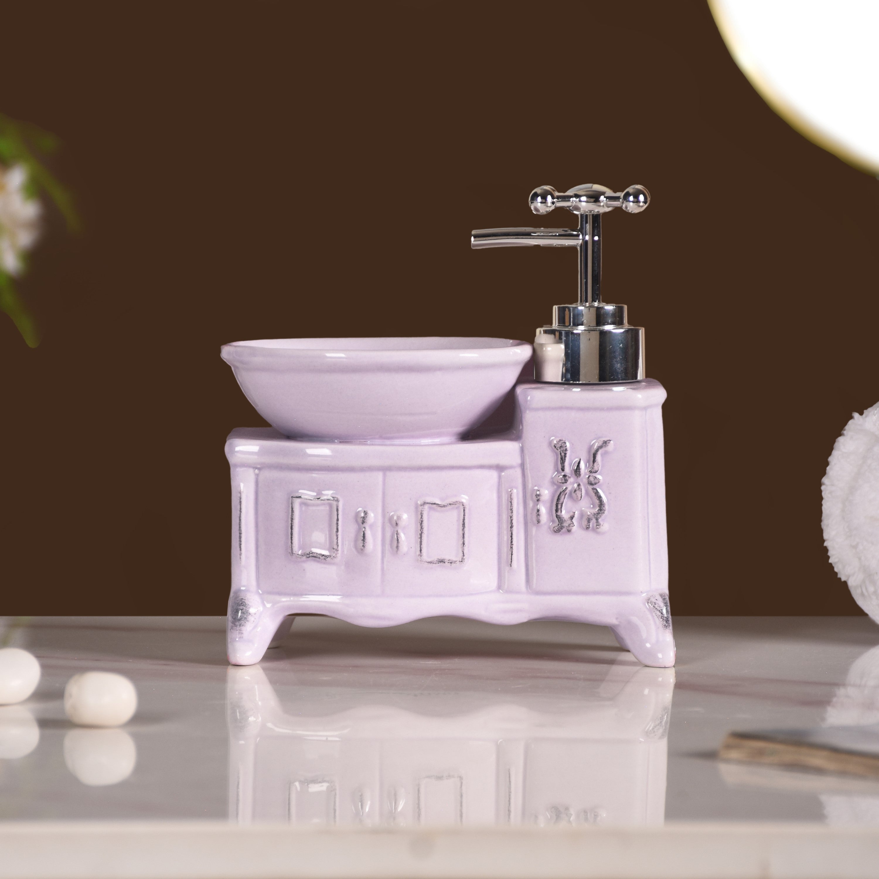 Lavender Sink Shaped Soap Dispenser