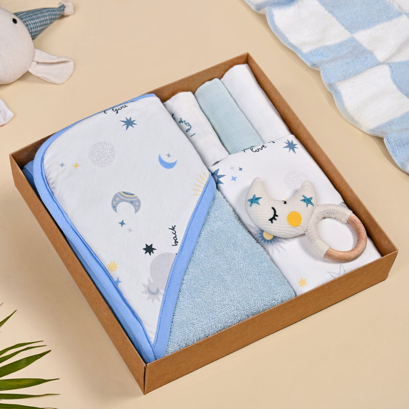 Dreamy Baby Gift Hamper With Swaddle Towel Napkin Rattle Set Of 6