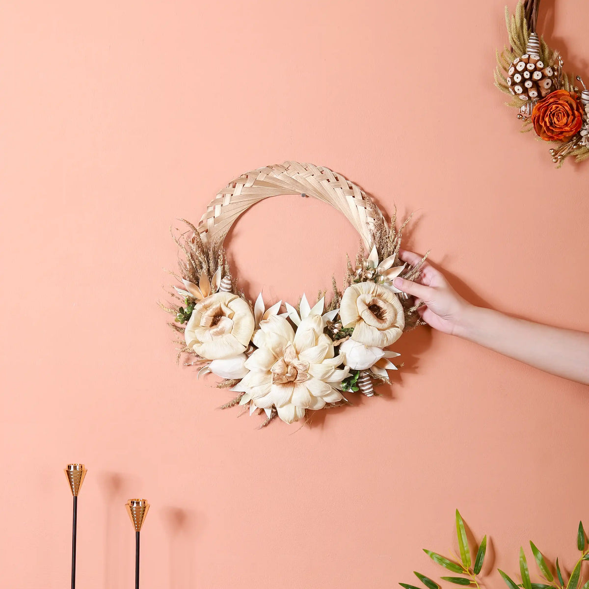 Floral Wreath Buy Festive Wreath Online In India Nestasia