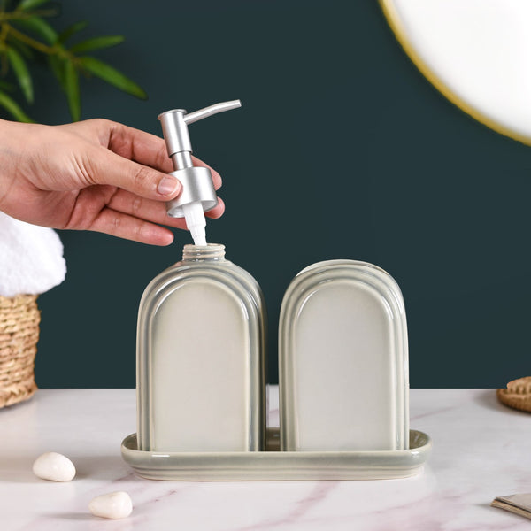 Art Deco Ceramic Bathroom Set Of 3 With Tray Grey