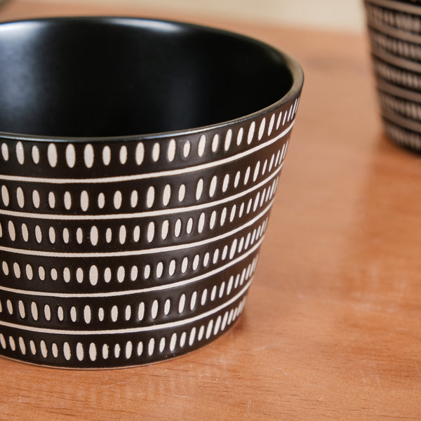 Kuro Ceramic Serving Bowl Set Of 6 600ml