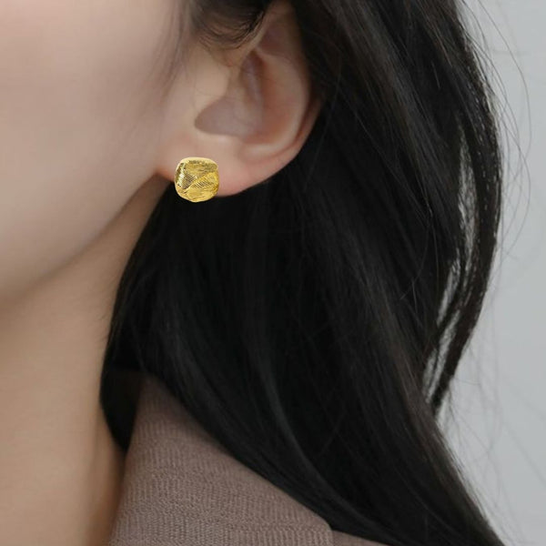 Facet Edge Studs Gold