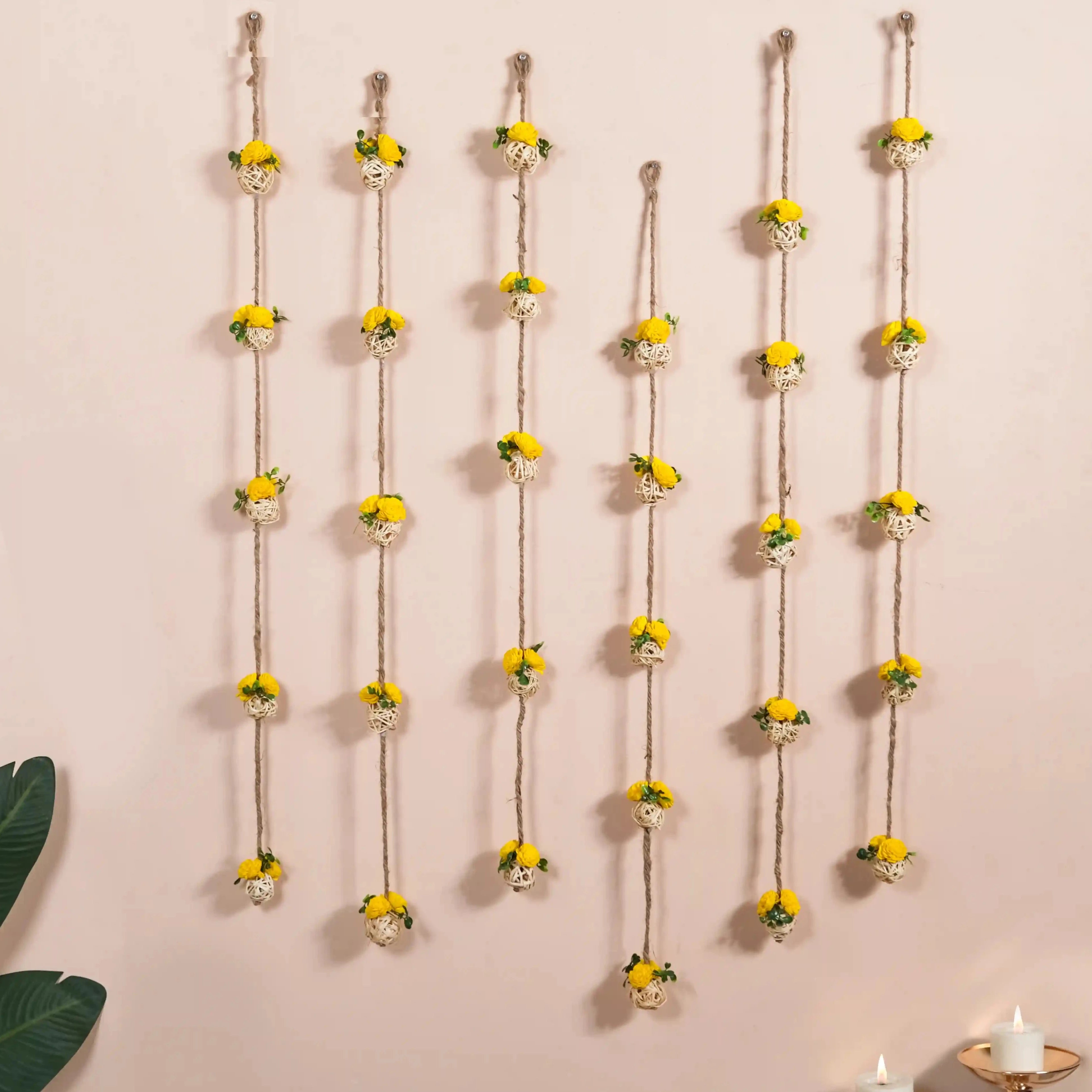 Turn a pack of hangers into jaw dropping decor! 