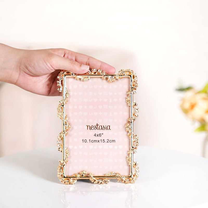 Garden Vine Picture Frame Small 4x6"