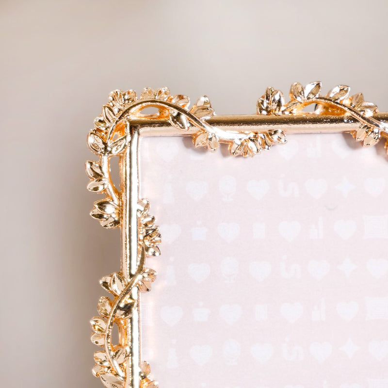 Garden Vine Picture Frame Small 4x6"