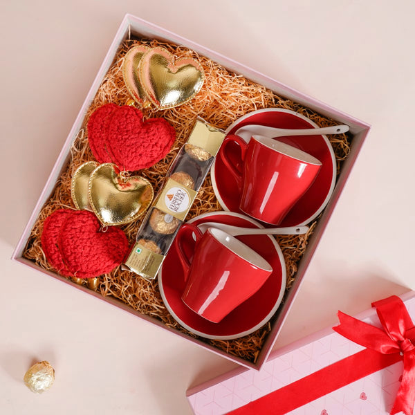 Passionate Red Gift Hamper Set Of 5