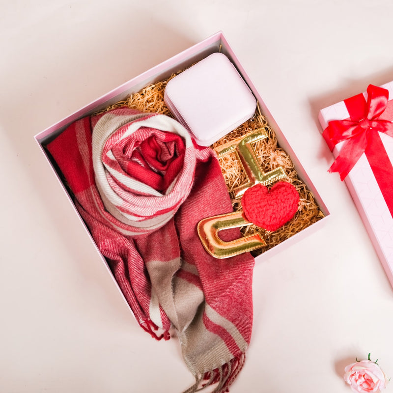 Chic Vanity Affair Gift Hamper Set Of 4