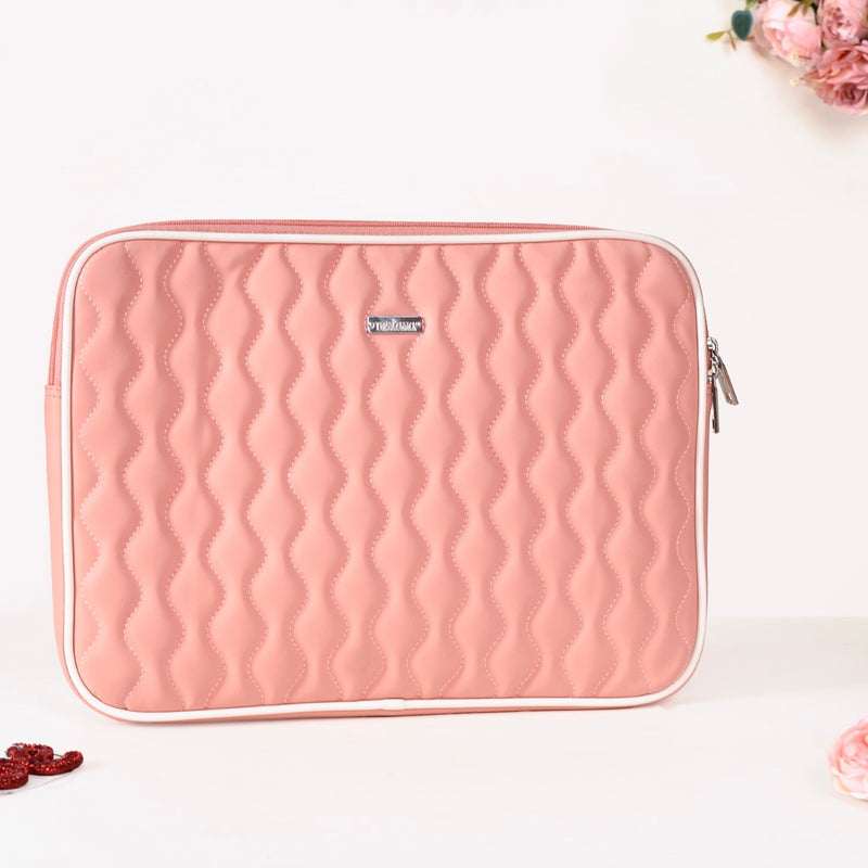 Tech And Travel Gift Hamper Set Of 2