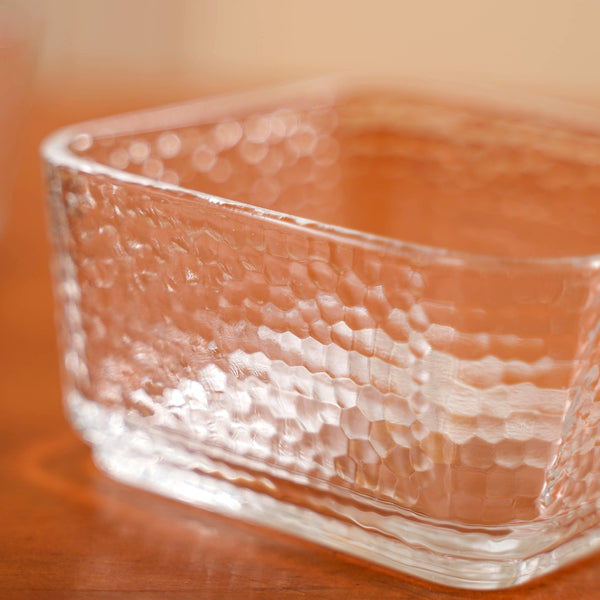 Set Of 4 Glass Bowls Square Textured 300ml