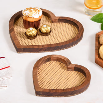 Set Of 2 Heart Wooden Platter With Organic Rattan Weave