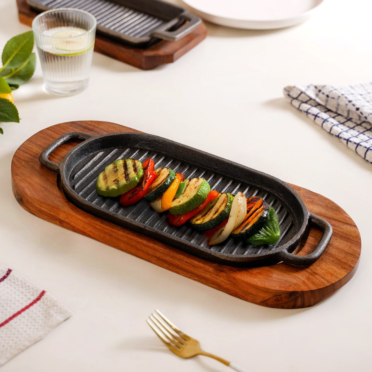 Barbecue Grill Plate With Seesham Wood Base Online Premium Cast