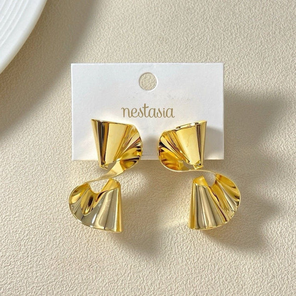 Hourglass Twist Earrings Gold