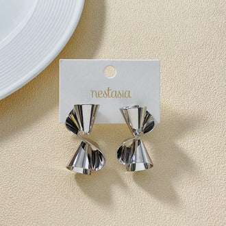 Hourglass Twist Earrings Silver