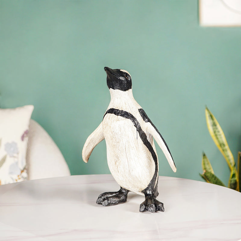 Penguin Decor Small Wooden Carved Finish
