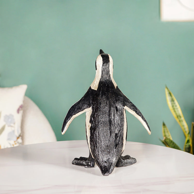 Penguin Decor Small Wooden Carved Finish