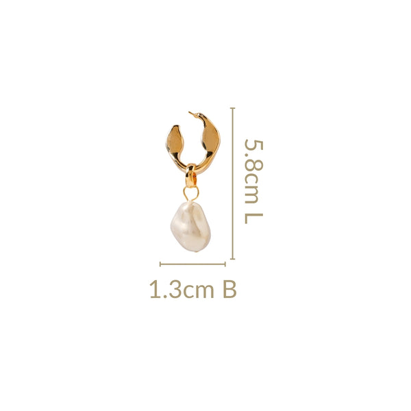 Ivory Gold Dangling Earrings