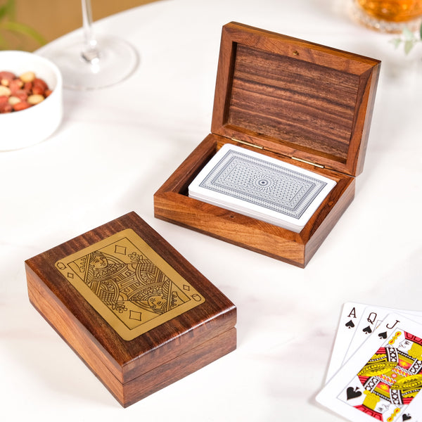 King And Queen Card Holder Set Of 2 With Playing Cards