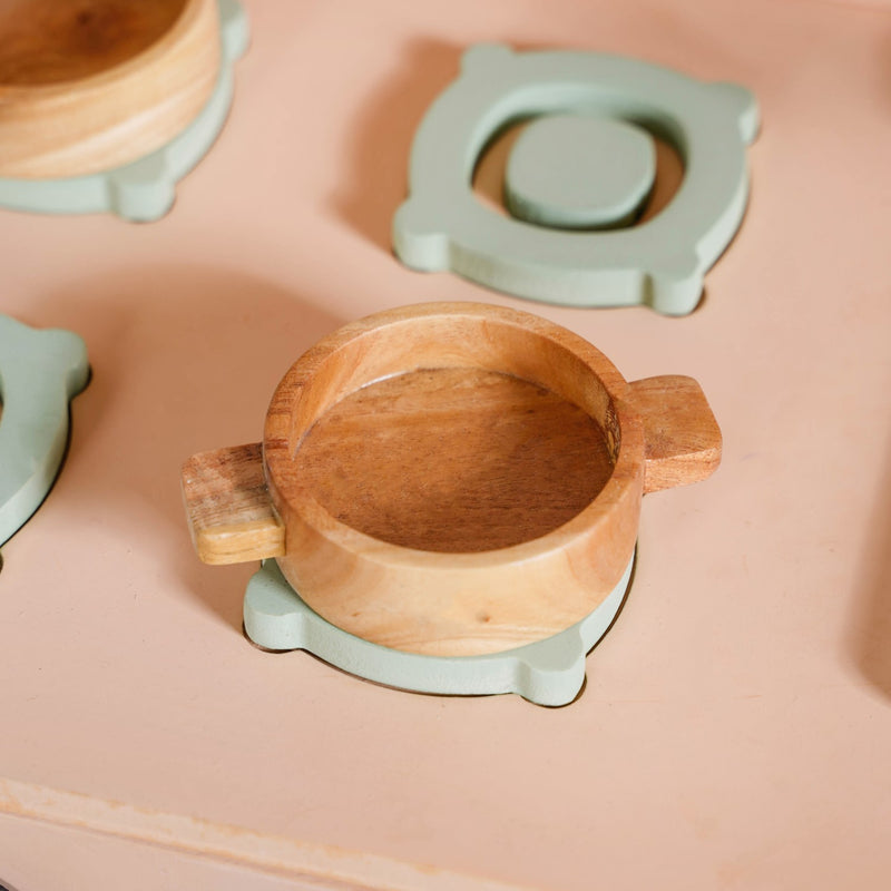 Wooden Kitchen Play Set With Utensils